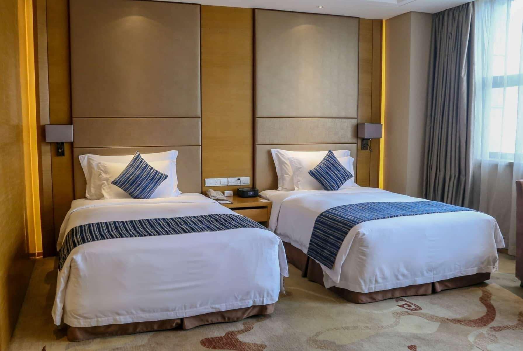 Wyndham Jingzhou Hotel Exterior photo